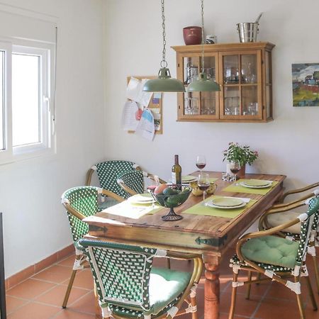 Nice Home In Canillas De Albaida With Wifi Εξωτερικό φωτογραφία