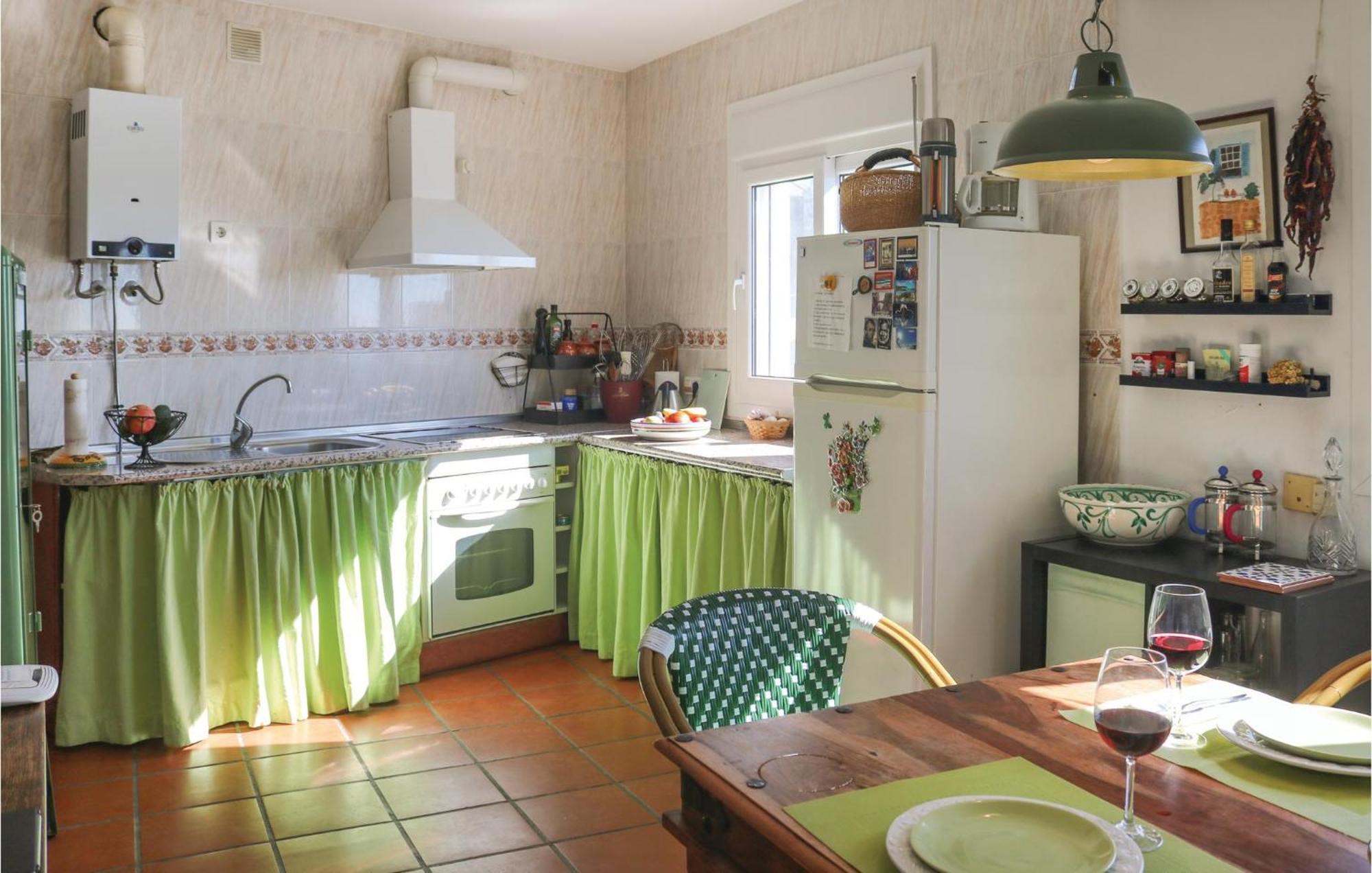 Nice Home In Canillas De Albaida With Wifi Εξωτερικό φωτογραφία