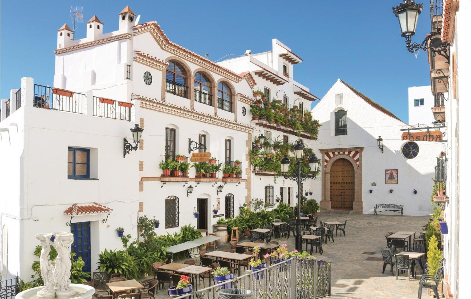 Nice Home In Canillas De Albaida With Wifi Εξωτερικό φωτογραφία
