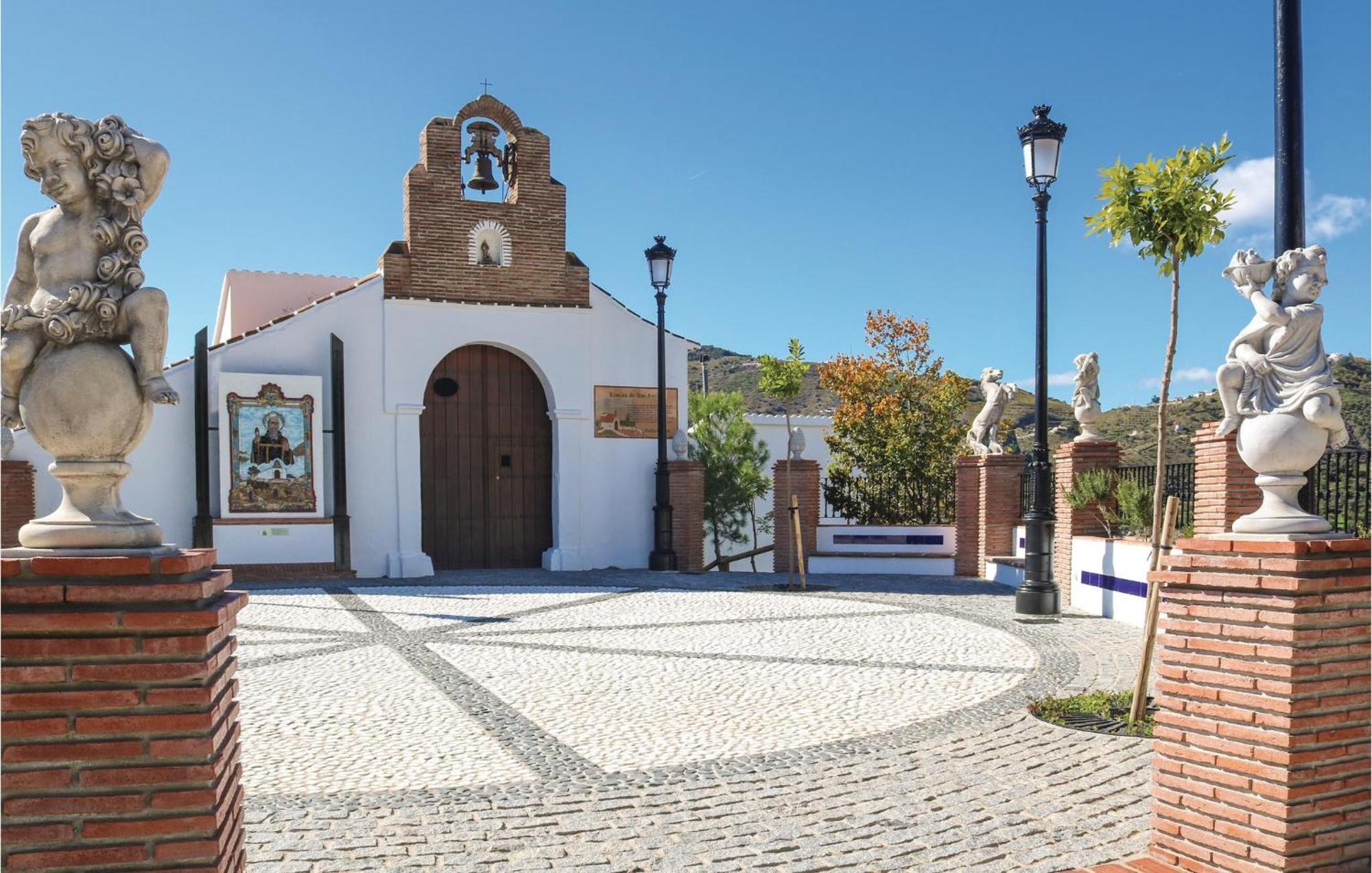 Nice Home In Canillas De Albaida With Wifi Εξωτερικό φωτογραφία